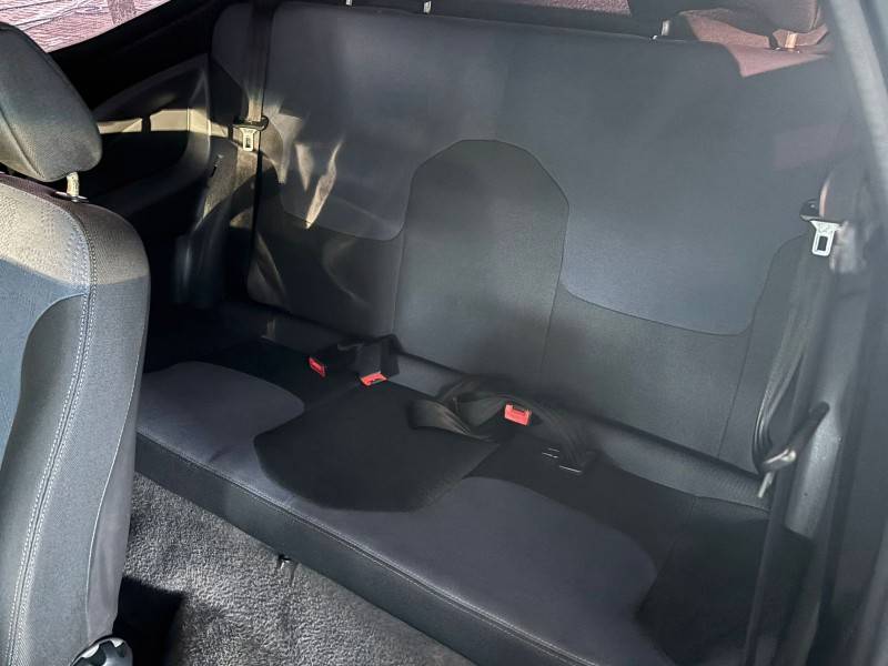 FORD - KA - 2012/2012 - Preta - R$ 27.900,00