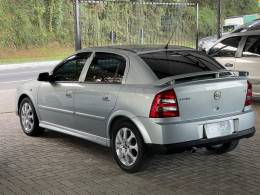 CHEVROLET - ASTRA - 2011/2011 - Prata - R$ 42.900,00
