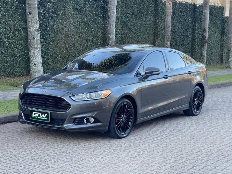 FORD - FUSION - 2016/2016 - Cinza - R$ 91.900,00