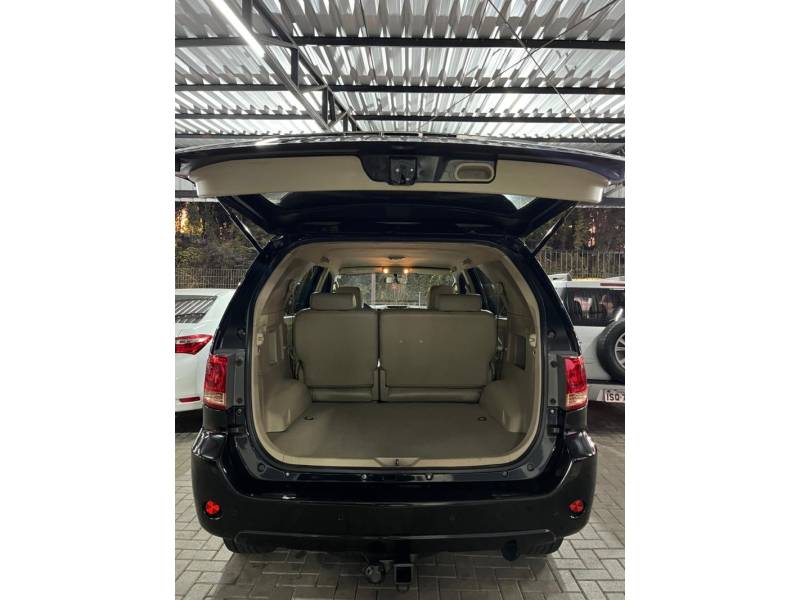 TOYOTA - HILUX SW4 - 2007/2007 - Preta - R$ 104.900,00