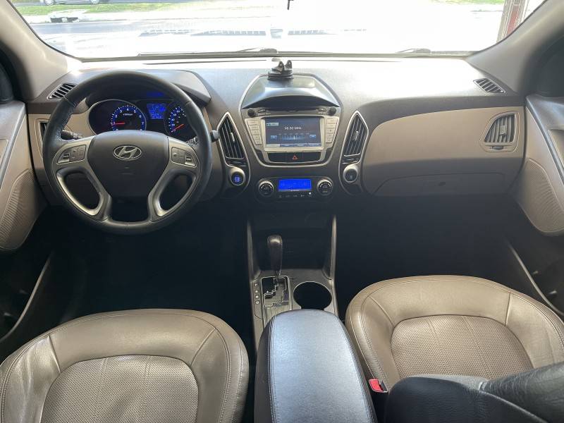 HYUNDAI - IX35 - 2012/2013 - Branca - R$ 71.900,00