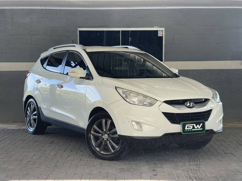 HYUNDAI - IX35 - 2012/2013 - Branca - R$ 71.900,00
