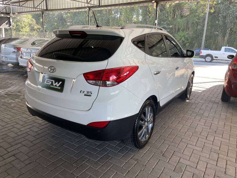 HYUNDAI - IX35 - 2012/2013 - Branca - R$ 71.900,00