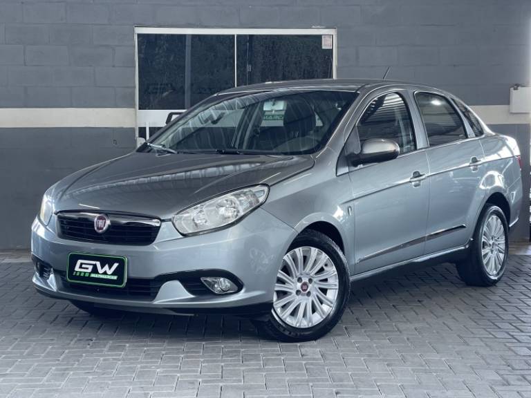 FIAT - GRAND SIENA - 2014/2015 - Cinza - R$ 49.900,00
