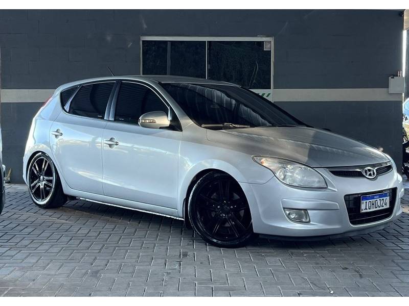 HYUNDAI - I30 - 2009/2010 - Prata - R$ 42.900,00