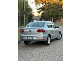 VOLKSWAGEN - VOYAGE - 2015/2015 - Prata - R$ 44.900,00