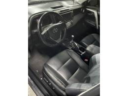 TOYOTA - RAV4 - 2018/2019 - Cinza - R$ 138.900,00