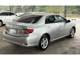 TOYOTA - COROLLA - 2013/2014 - Prata - Sob Consulta