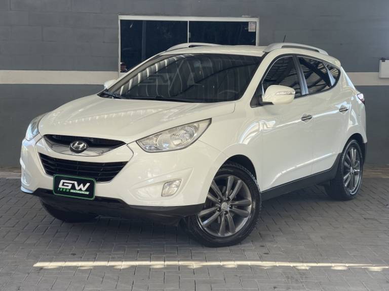 HYUNDAI - IX35 - 2012/2013 - Branca - R$ 71.900,00