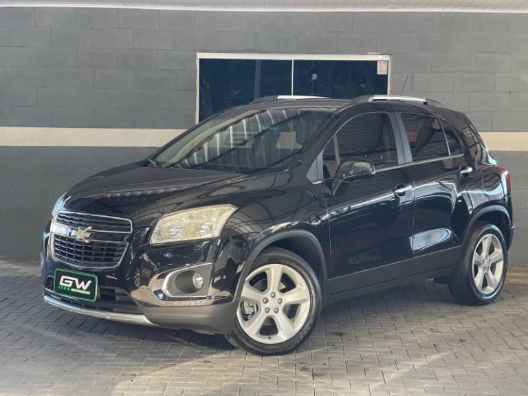 CHEVROLET - TRACKER - 2014/2015 - Preta - R$ 72.900,00