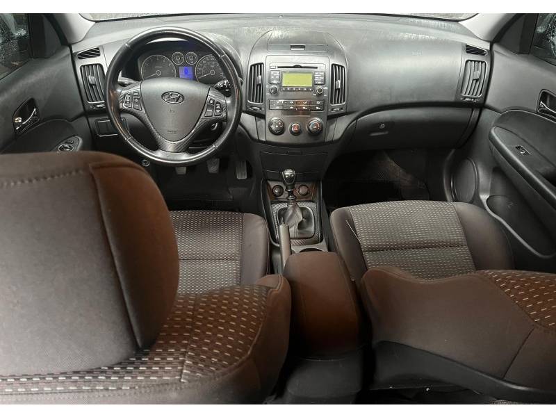 HYUNDAI - I30 - 2009/2010 - Prata - R$ 42.900,00