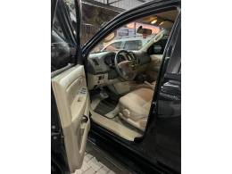 TOYOTA - HILUX SW4 - 2007/2007 - Preta - R$ 104.900,00