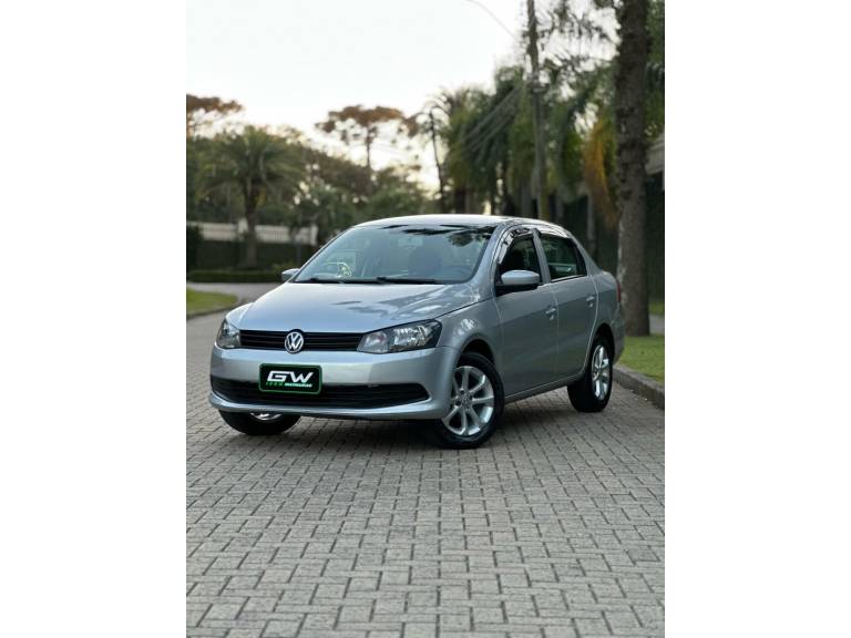 VOLKSWAGEN - VOYAGE - 2015/2015 - Prata - R$ 44.900,00