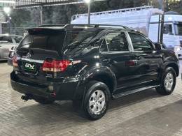 TOYOTA - HILUX SW4 - 2007/2007 - Preta - R$ 104.900,00