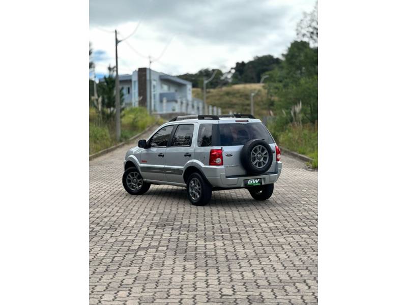 FORD - ECOSPORT - 2011/2012 - Prata - R$ 44.900,00