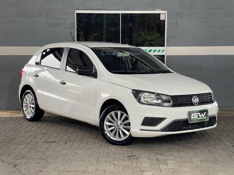 VOLKSWAGEN - GOL - 2019/2020 - Branca - R$ 54.900,00