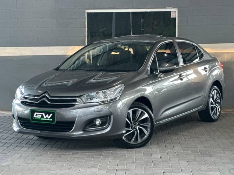 CITROËN - C4 LOUNGE - 2017/2018 - Cinza - R$ 62.900,00