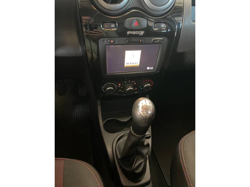 RENAULT - SANDERO - 2012/2013 - Verde - R$ 41.900,00