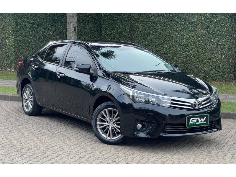 TOYOTA - COROLLA - 2015/2015 - Preta - R$ 88.900,00
